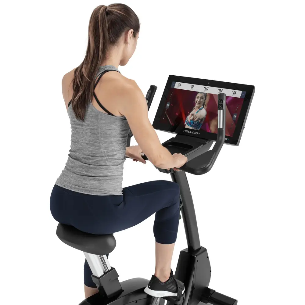 u22.9 UPRIGHT BIKE - Image 10