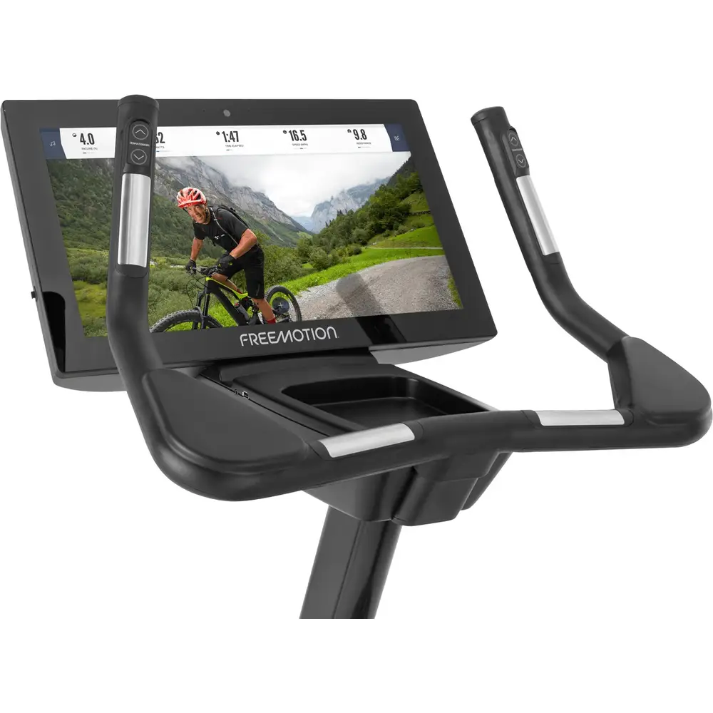 u22.9 UPRIGHT BIKE - Image 4